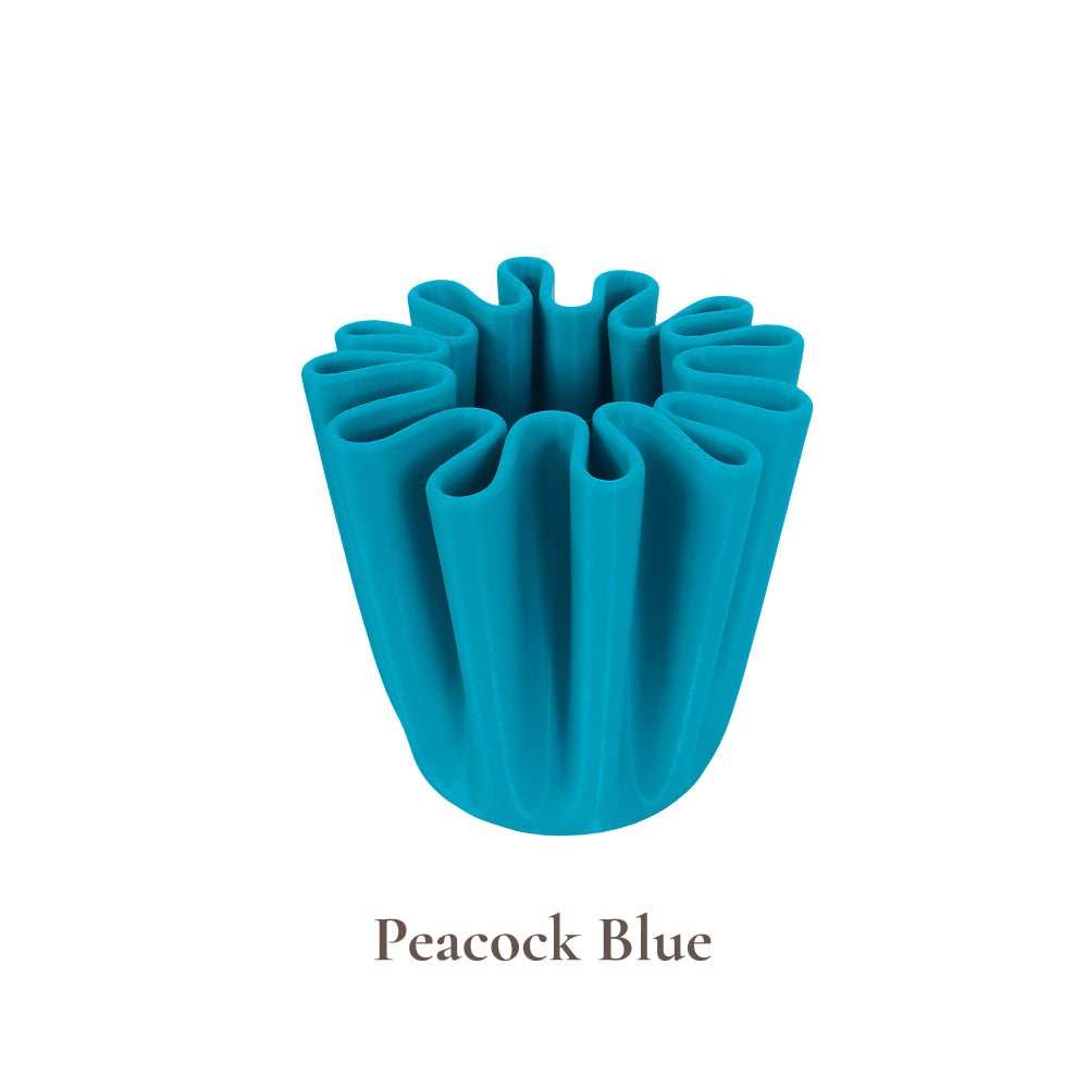 Minimalist Wave Design Pen Holder – Modern Desk Organizer